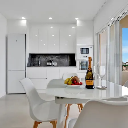 Daire Casa Marinita, Floor, Direct Access To The Seafront